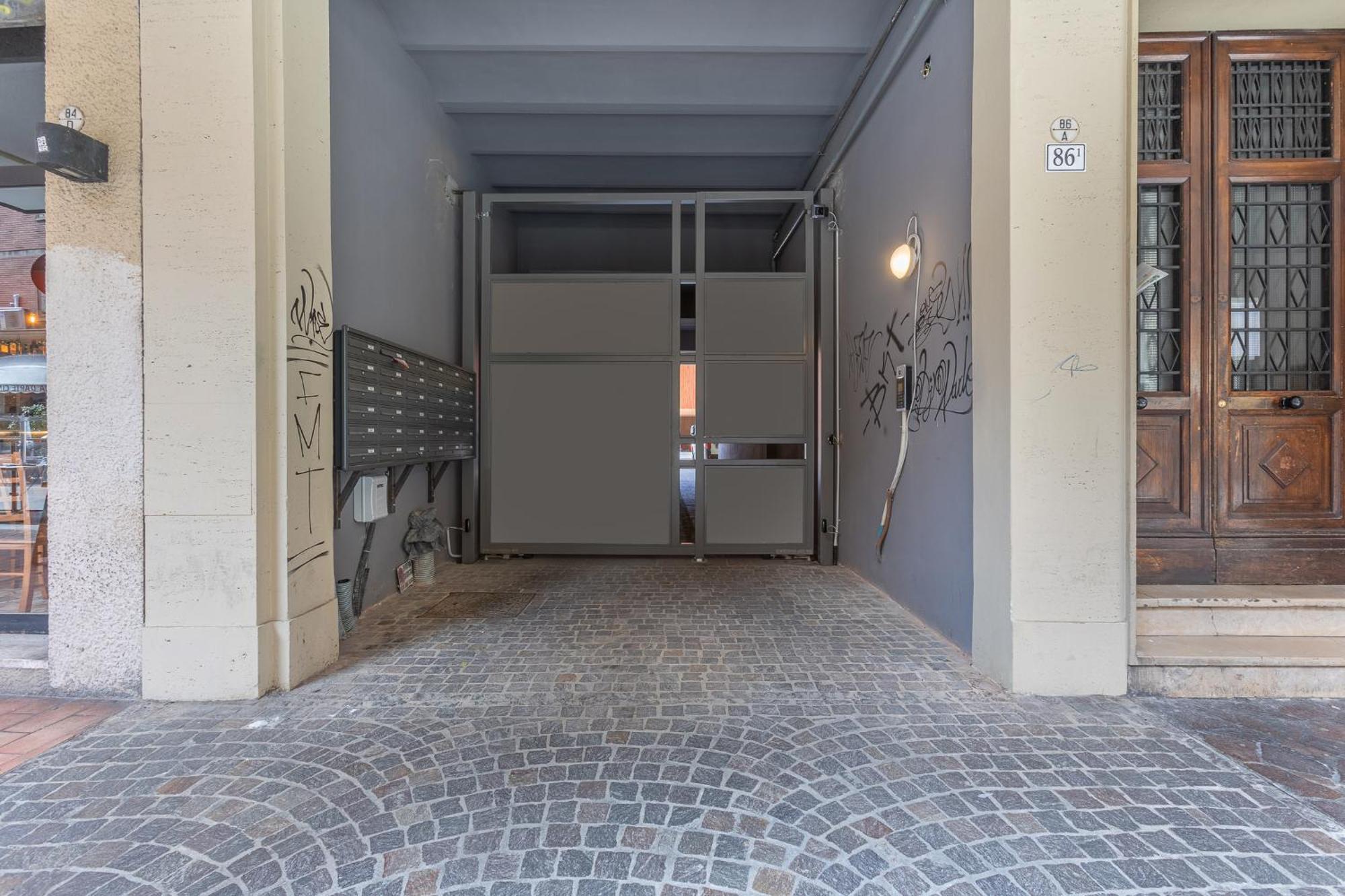 Academy Of Fine Arts -Modern Apt. With Balcony! Bolonia Exterior foto